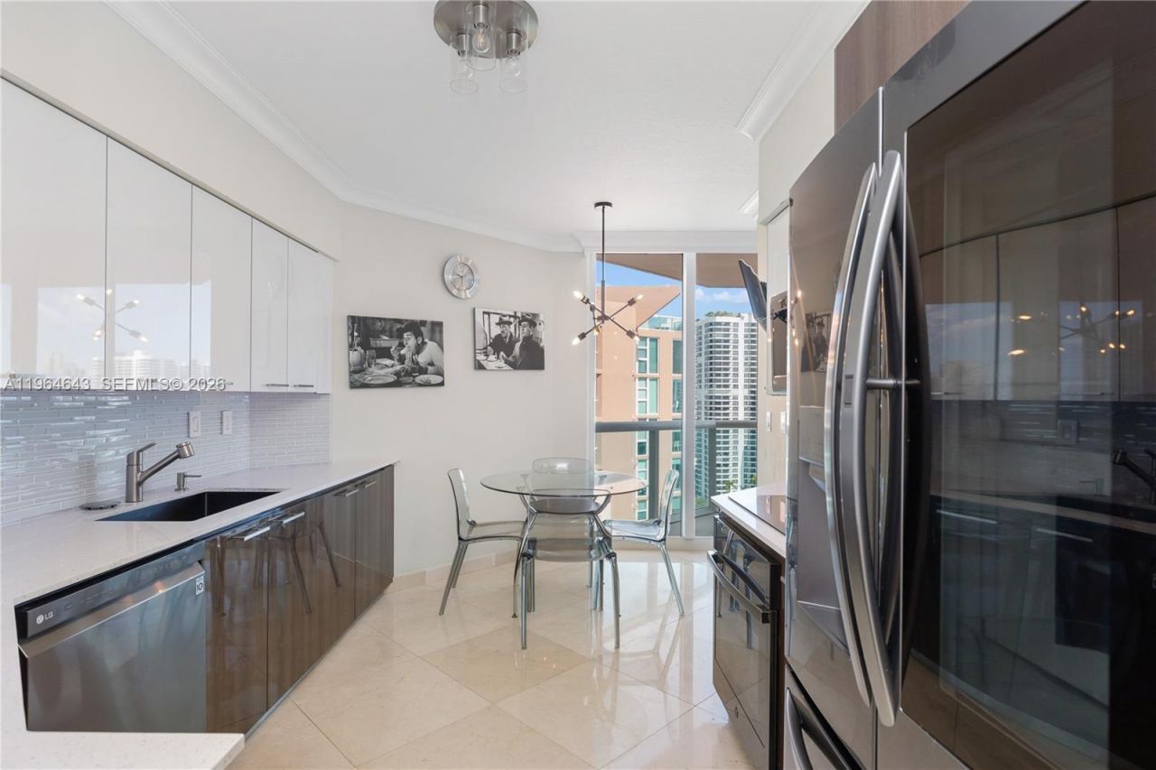 3370 NE 190th St, Unit 2007, Aventura, FL 33180 Photo