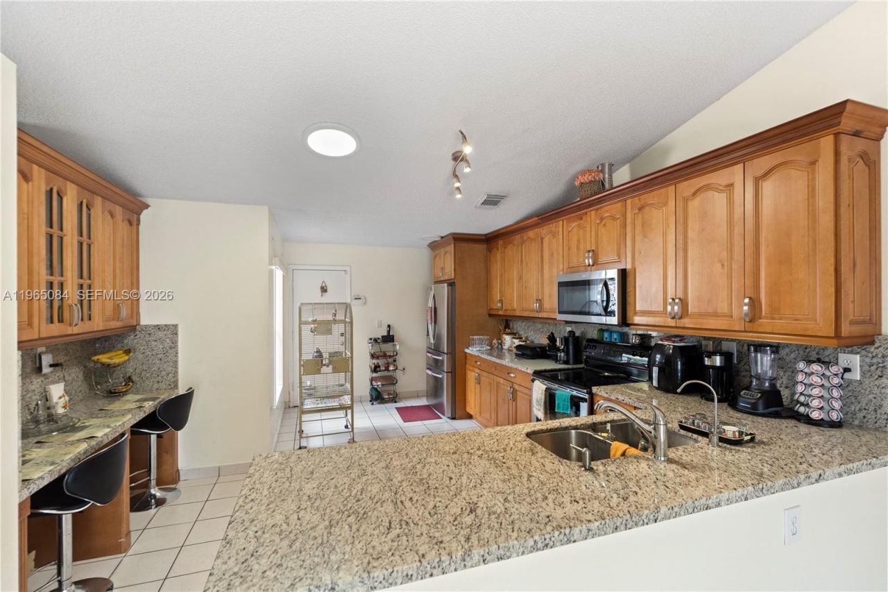 12730 SW 20th St, Miramar, FL 33027 Photo