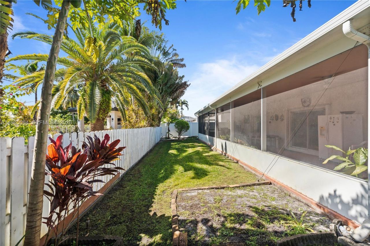 12730 SW 20th St, Miramar, FL 33027 Photo