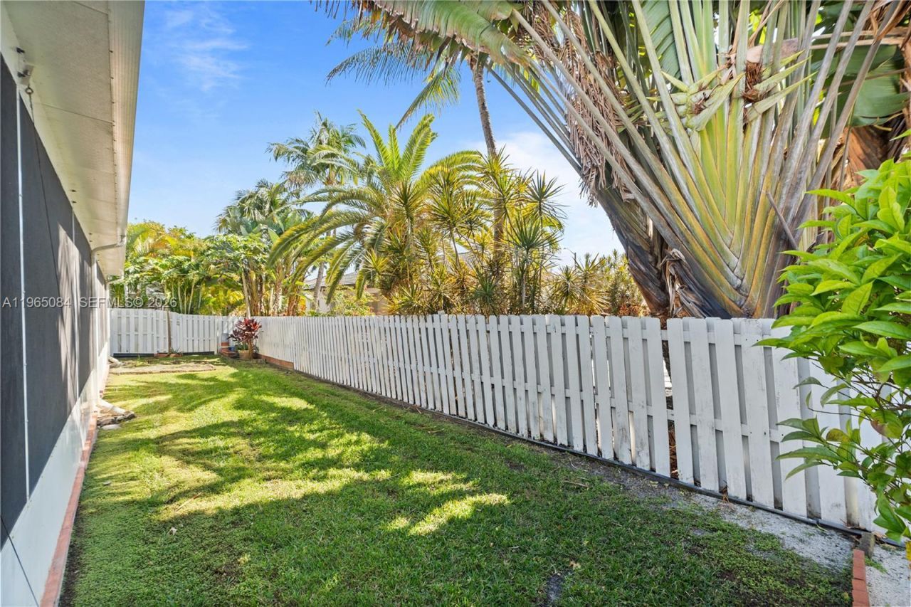 12730 SW 20th St, Miramar, FL 33027 Photo