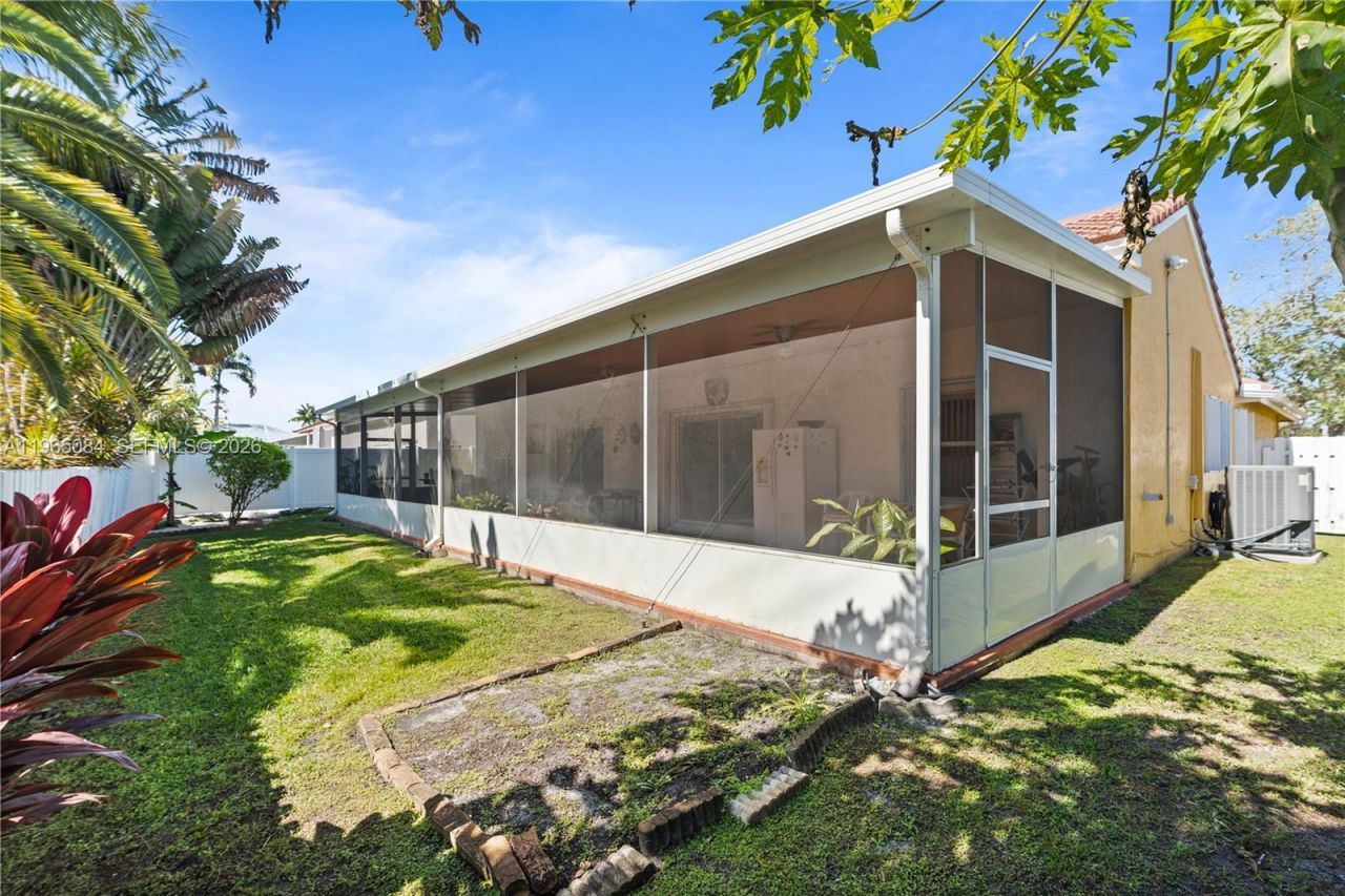 12730 SW 20th St, Miramar, FL 33027 Photo