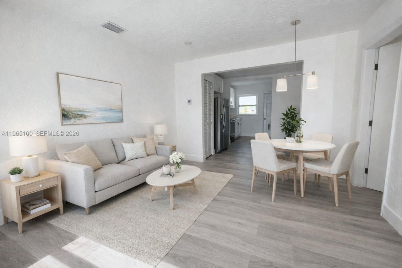 2035 NW 43rd St, Unit 2033, Miami, FL 33142 Photo