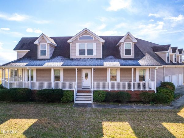 337 Woodleigh Road, Knotts Island, NC 27950