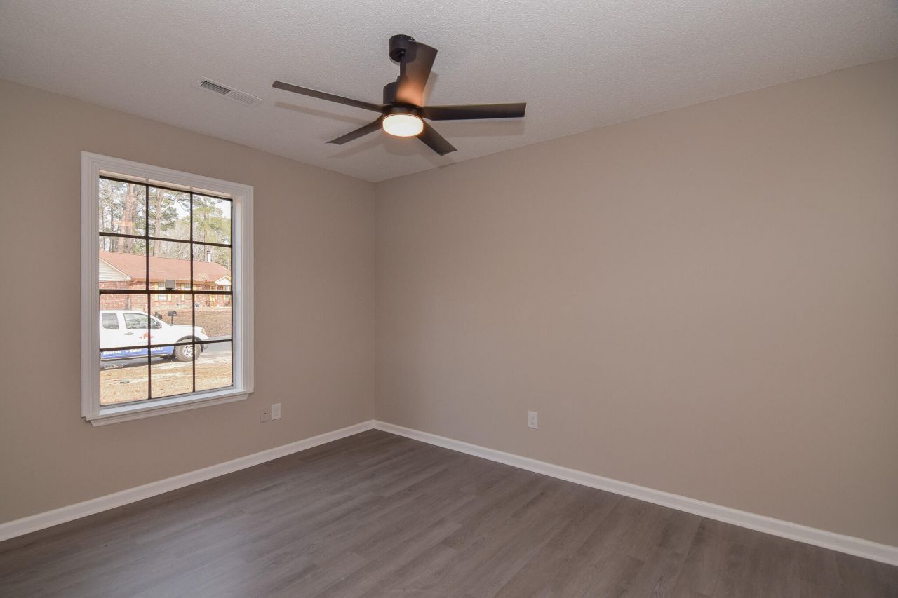 7774 Ginger Lane Photo 8