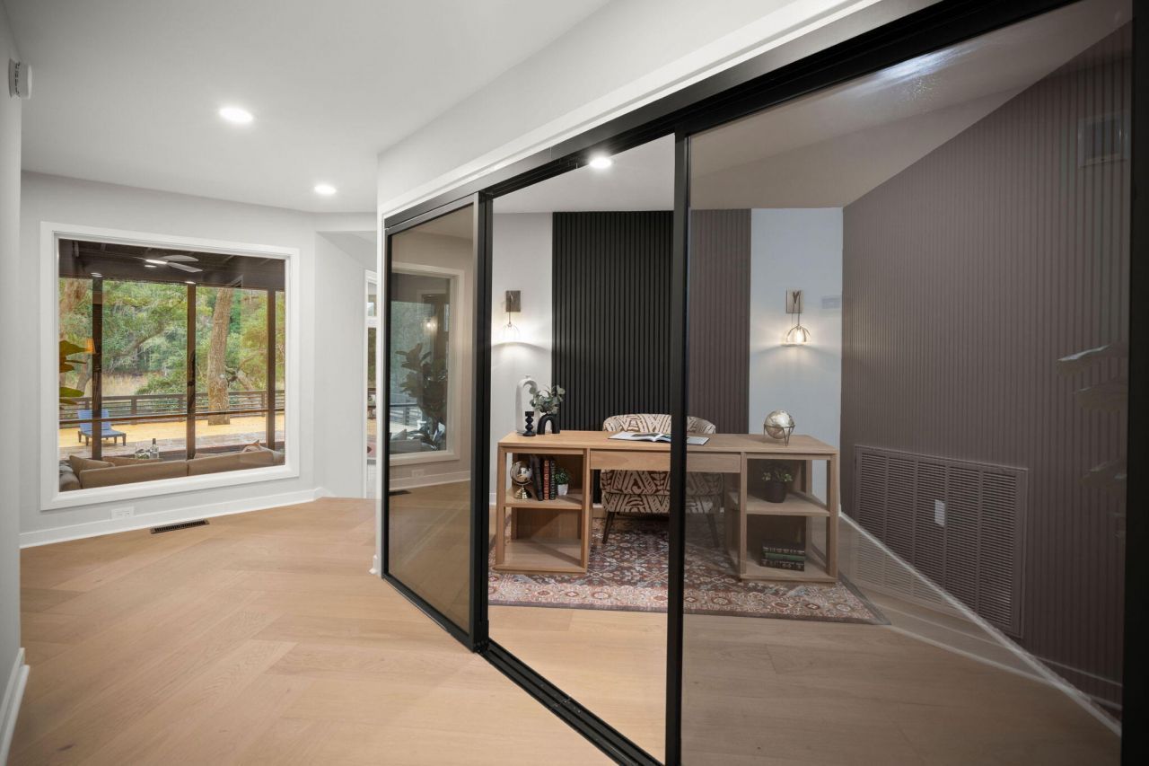 1747 Clark Hills Circle Photo 10