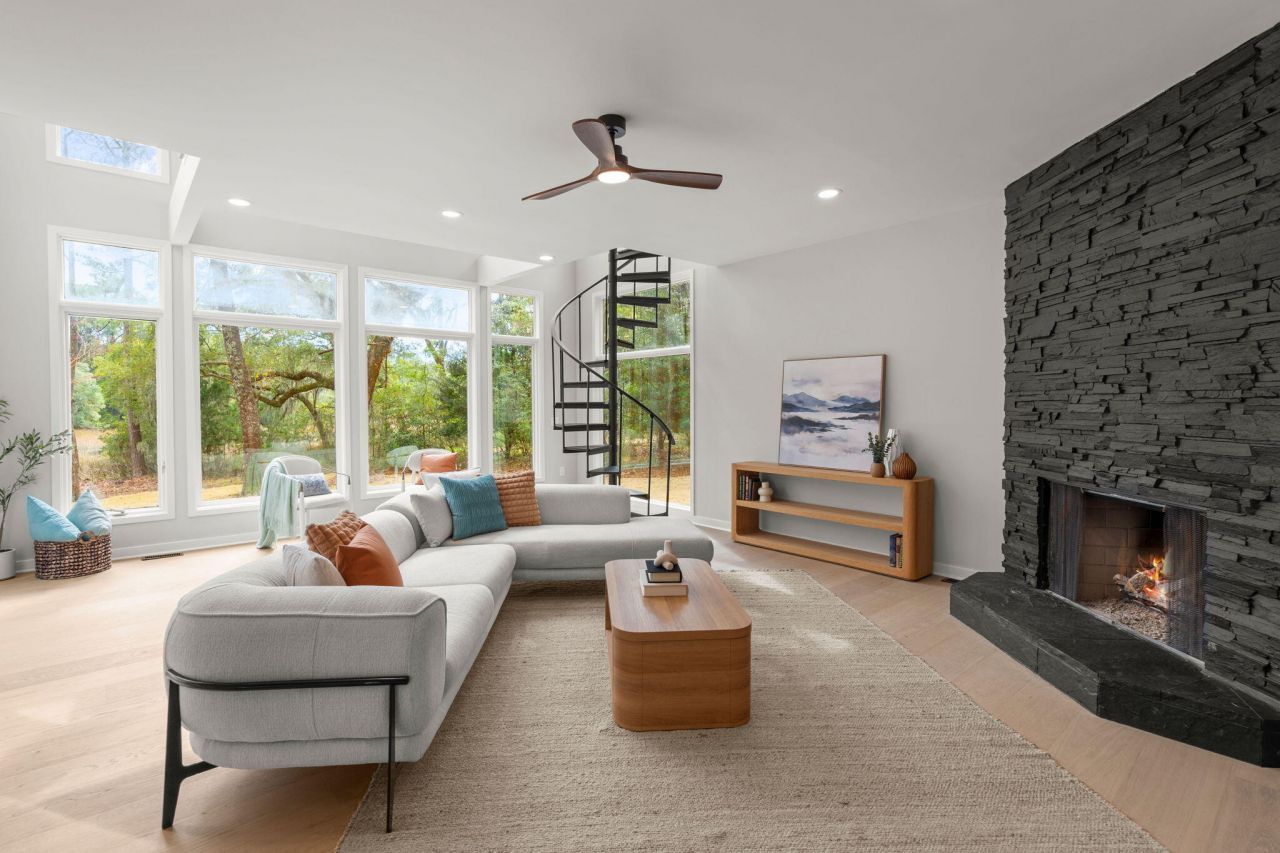 1747 Clark Hills Circle Photo 12