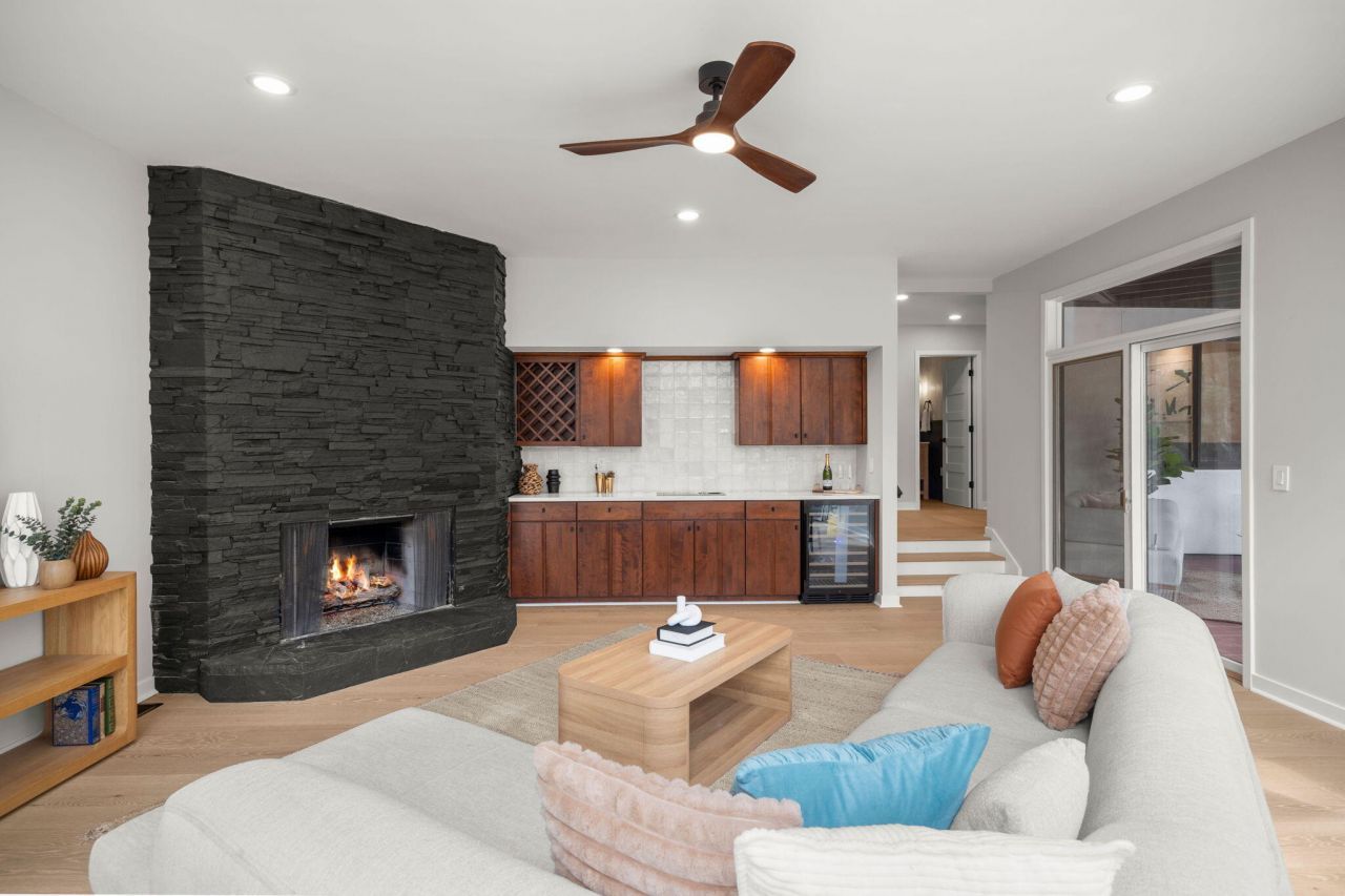 1747 Clark Hills Circle Photo 15