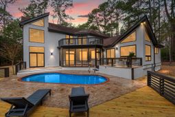 1747 Clark Hills Circle photo 4