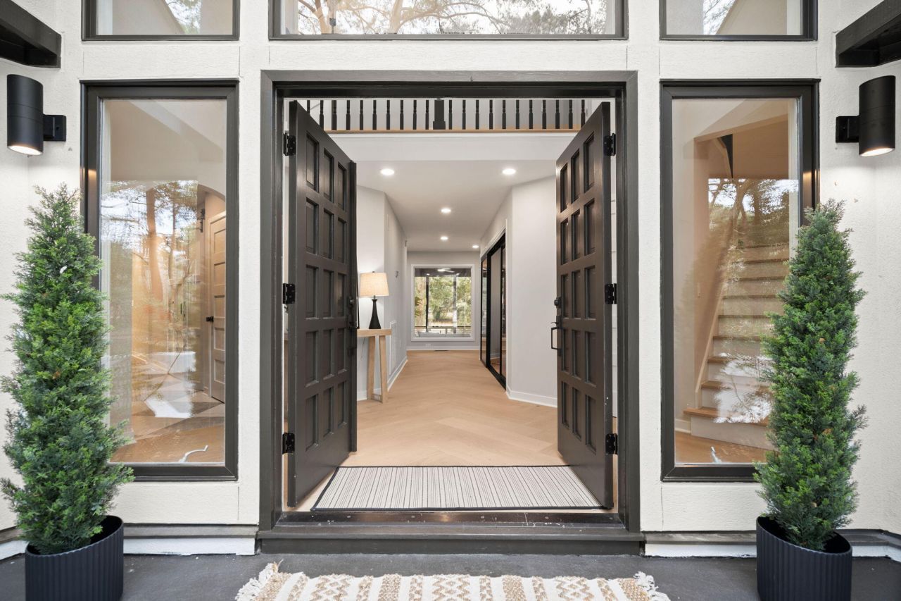 1747 Clark Hills Circle Photo 7