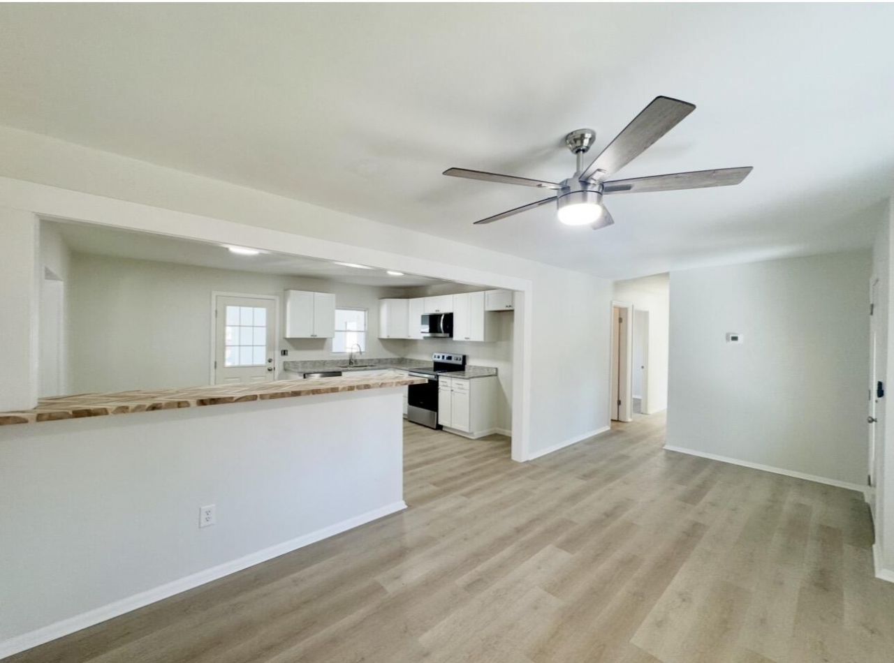 904 Samaria Road Photo 11