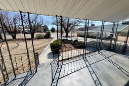 904 Samaria Road photo 4