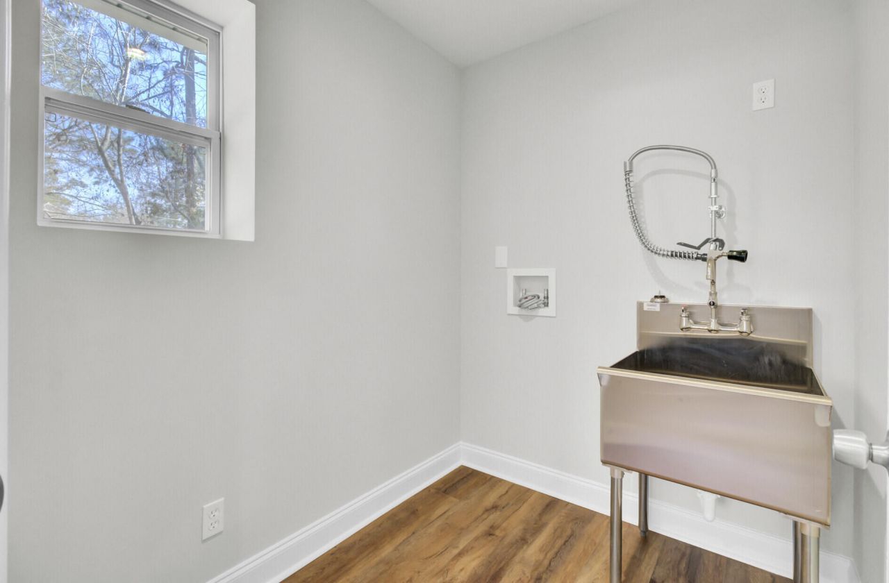 117 Donna Drive Photo 12