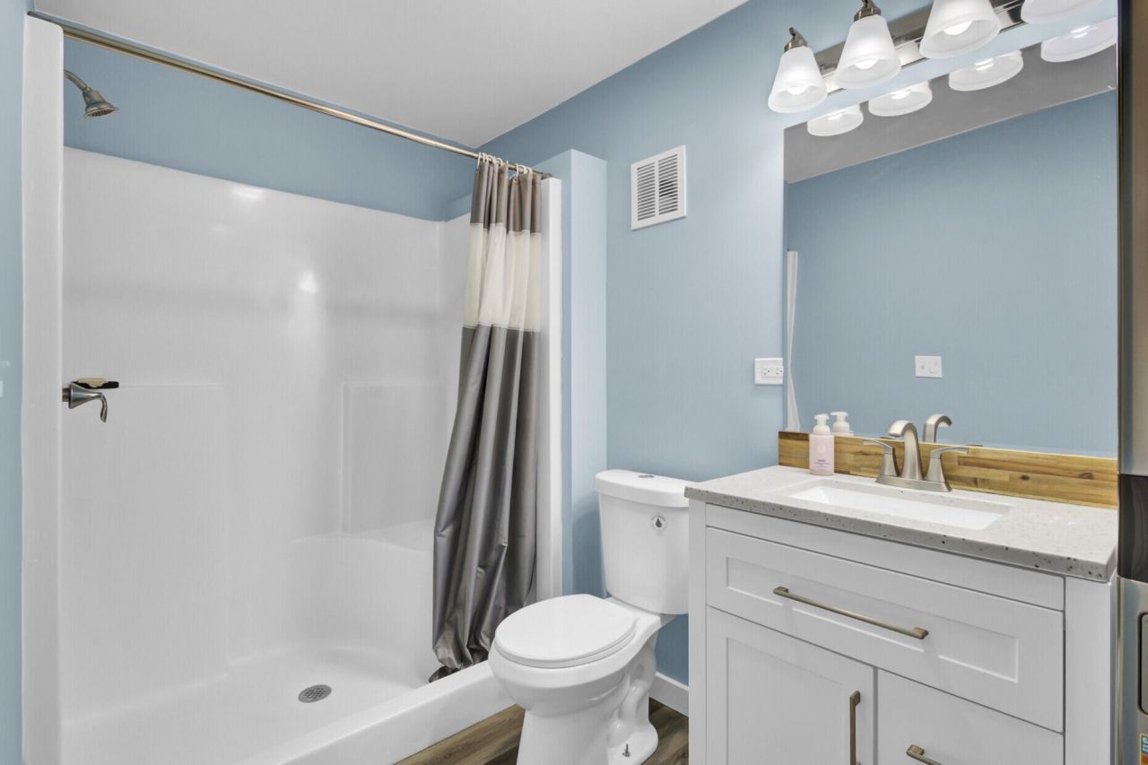 117 Donna Drive Photo 36