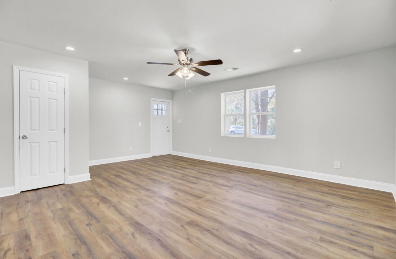 117 Donna Drive Photo 6