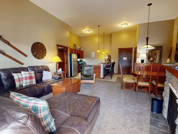 107 Soaring Eagle Lodge, Snowshoe, WV 26209