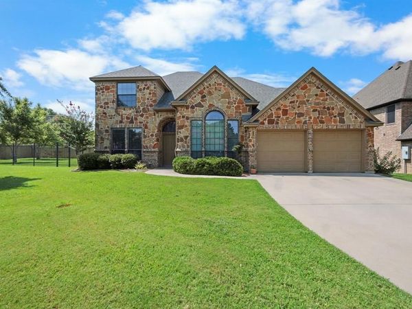 1617 Thousand Oaks Drive, Decatur, TX 76234