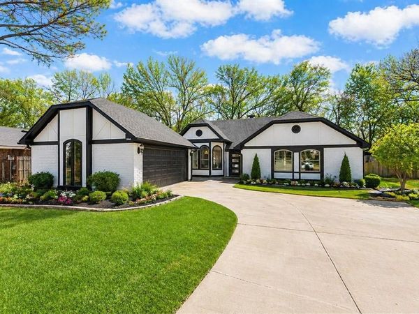 5202 Hollow Bend Lane, Garland, TX 75043