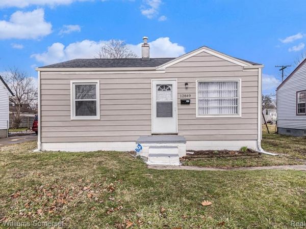 12849 Sarsfield Avenue, Warren, MI 48089