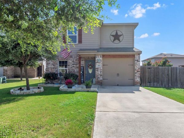 100 Wincliff CV, Unit 13D, Jarrell, TX 76537