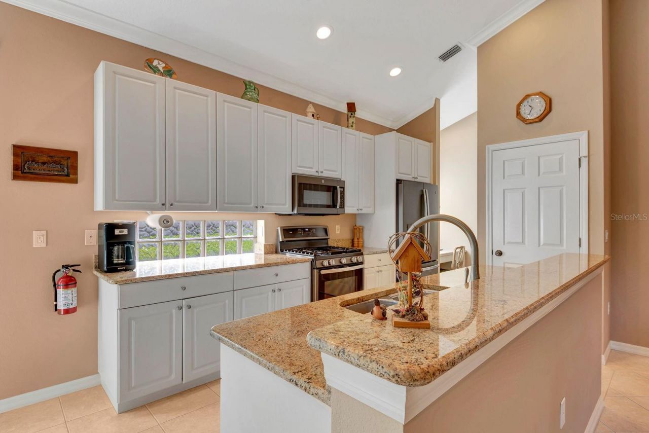 6659 Pebble Beach Way, Lakewood Ranch, FL 34202 Photo