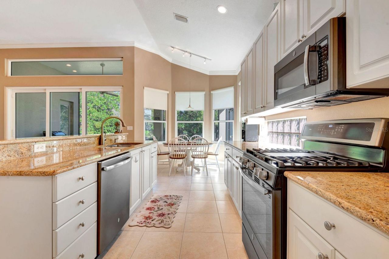 6659 Pebble Beach Way, Lakewood Ranch, FL 34202 Photo