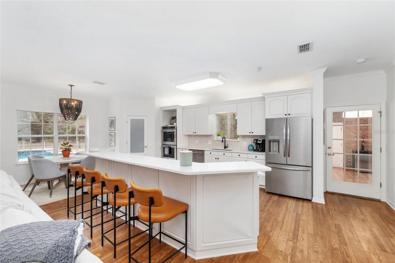 11121 NW 15th Place, Gainesville, FL 32606 Photo