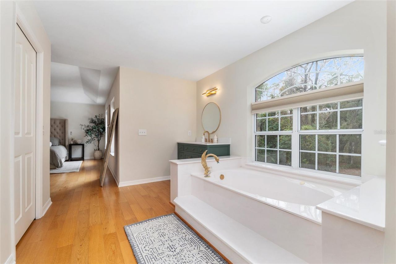 11121 NW 15th Place, Gainesville, FL 32606 Photo