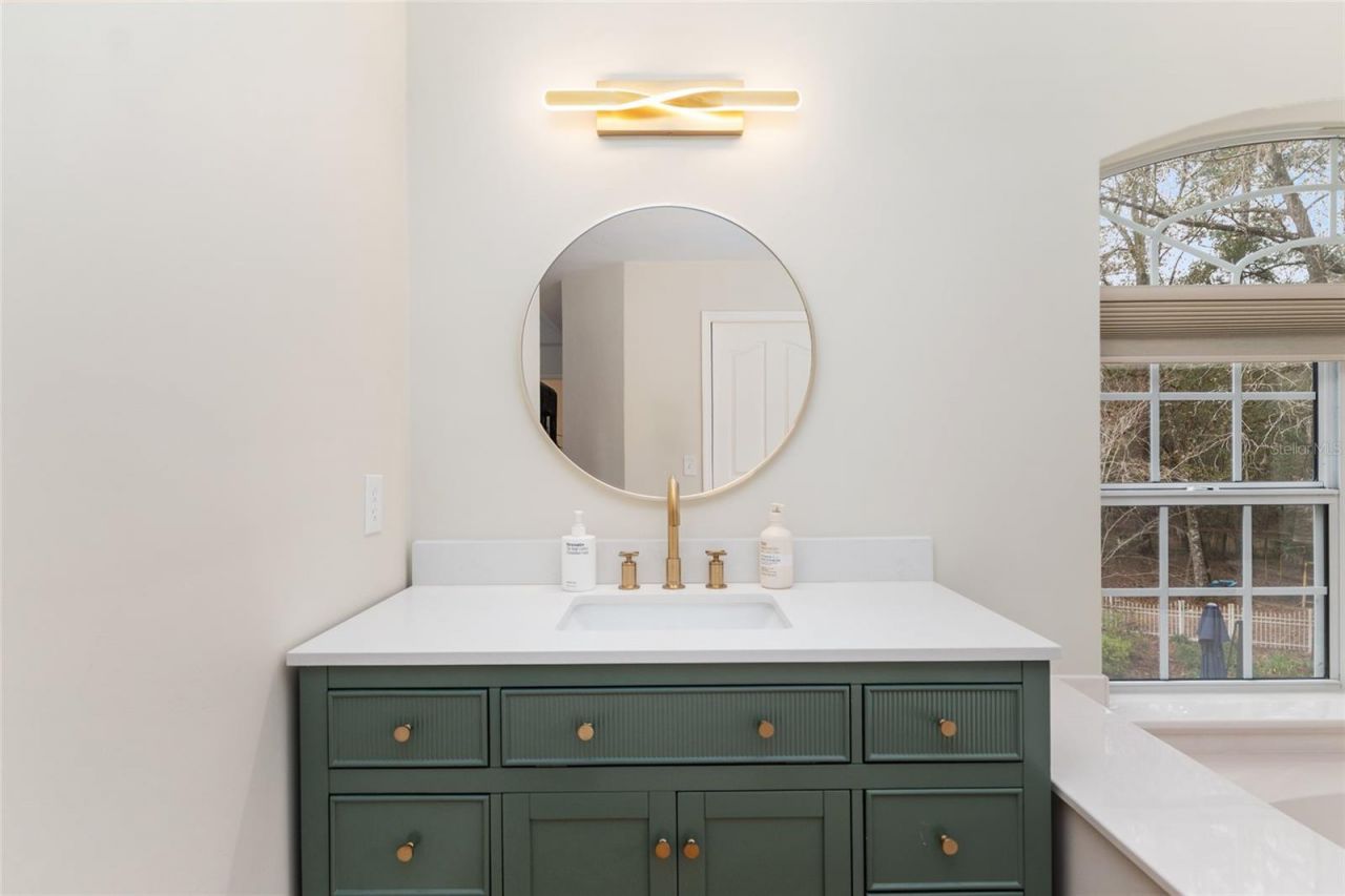 11121 NW 15th Place, Gainesville, FL 32606 Photo