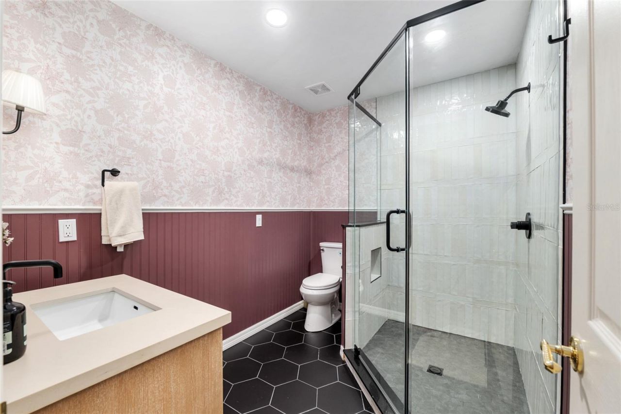 11121 NW 15th Place, Gainesville, FL 32606 Photo