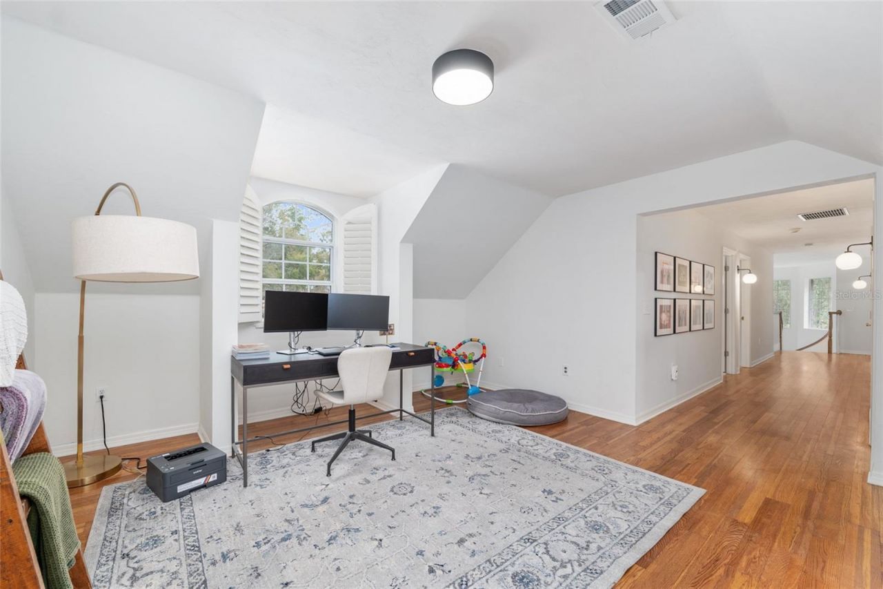 11121 NW 15th Place, Gainesville, FL 32606 Photo