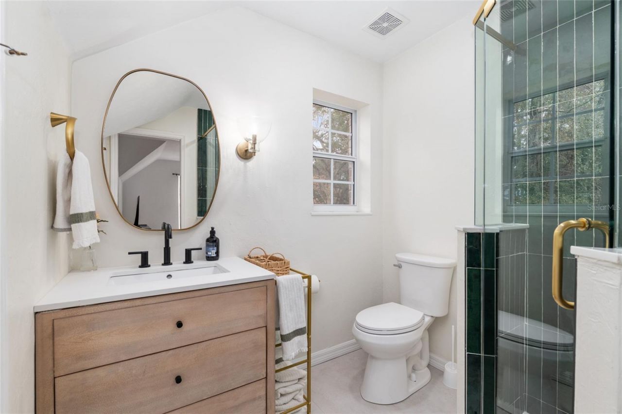 11121 NW 15th Place, Gainesville, FL 32606 Photo