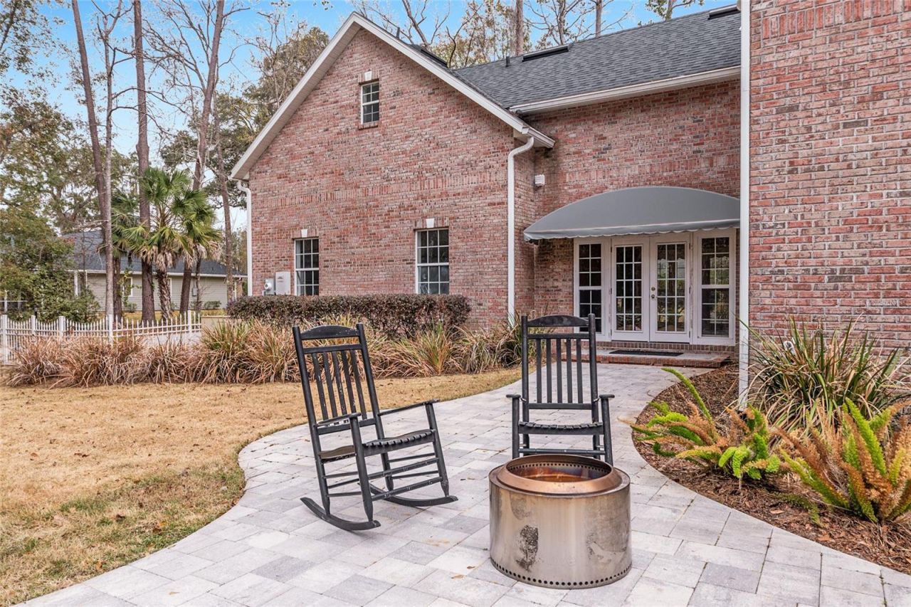 11121 NW 15th Place, Gainesville, FL 32606 Photo