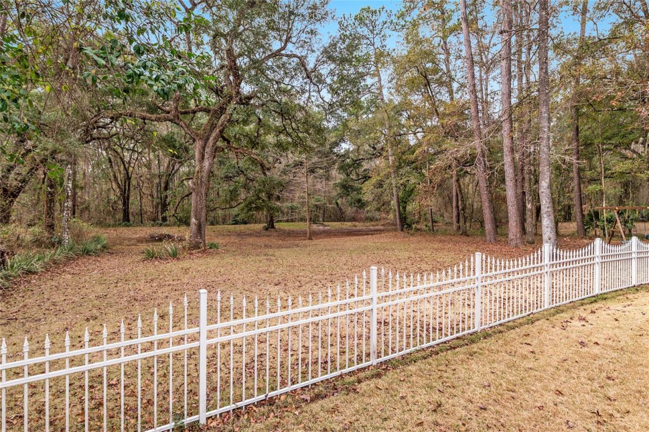 11121 NW 15th Place, Gainesville, FL 32606 Photo