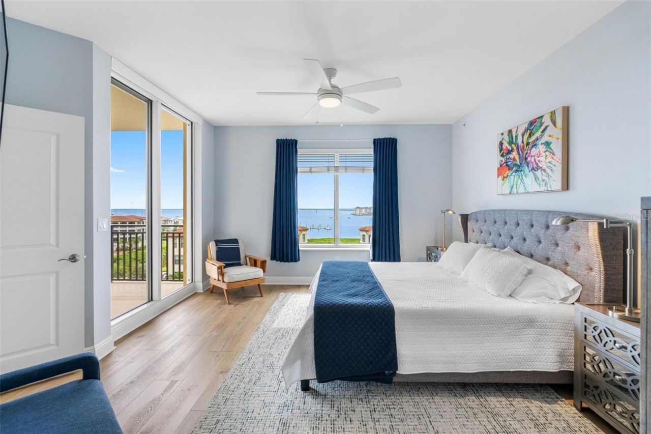 5823 Bowen Daniel Drive, Unit 703, Tampa, FL 33616 Photo