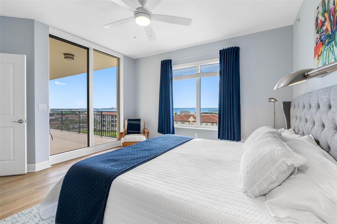 5823 Bowen Daniel Drive, Unit 703, Tampa, FL 33616 Photo