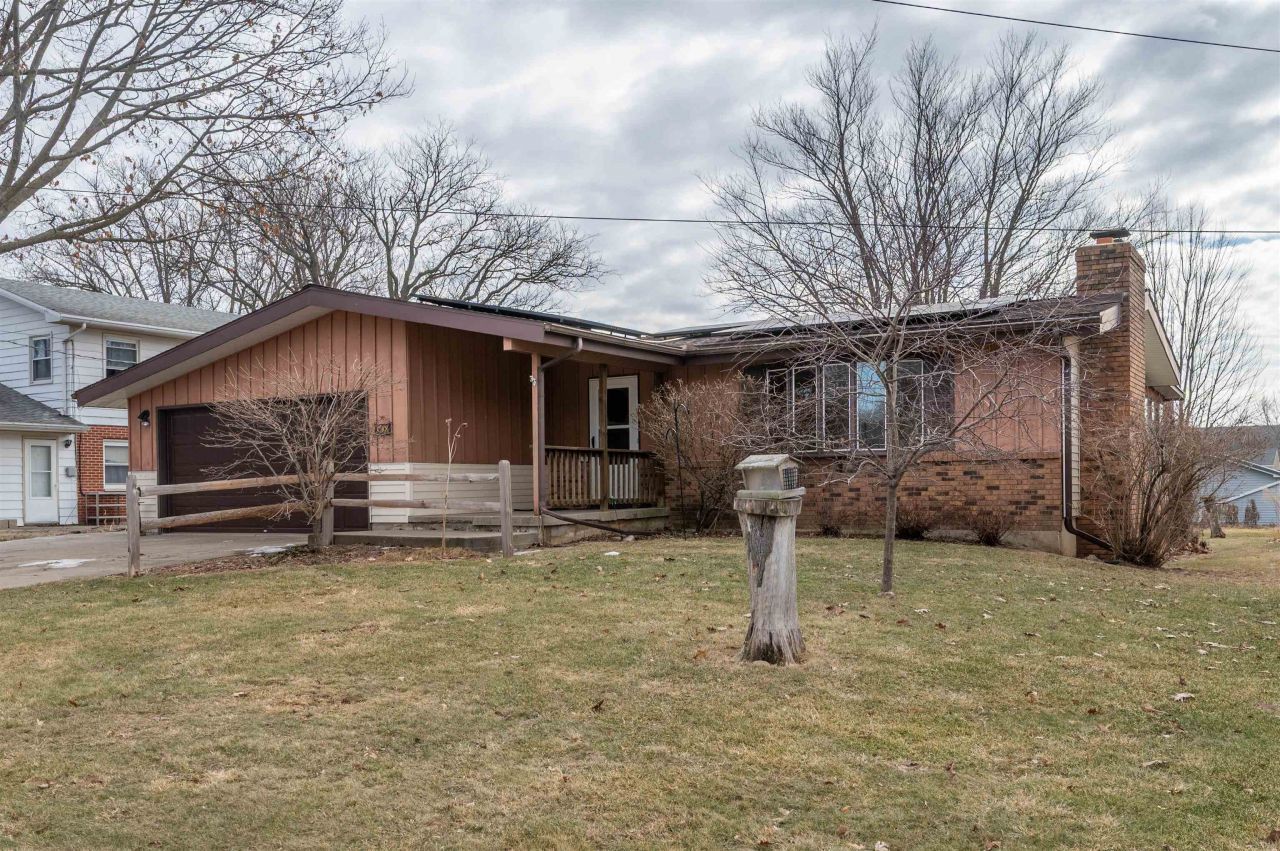 503 W Center Street, Mount Morris, IL 61054 Main Photo