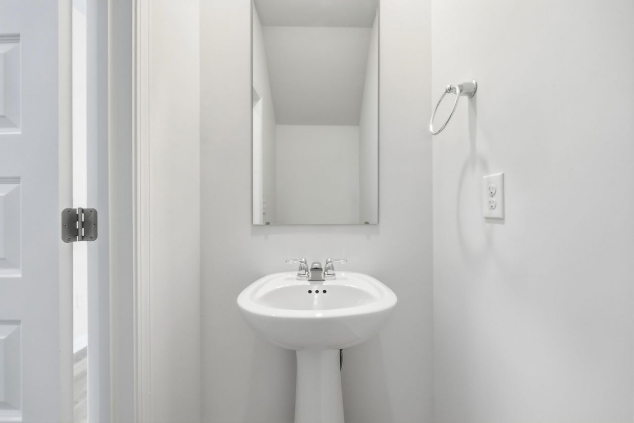 700 Dusty Pine Way Photo 14