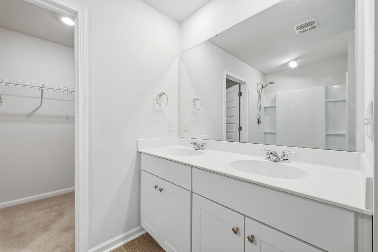 700 Dusty Pine Way Photo 19