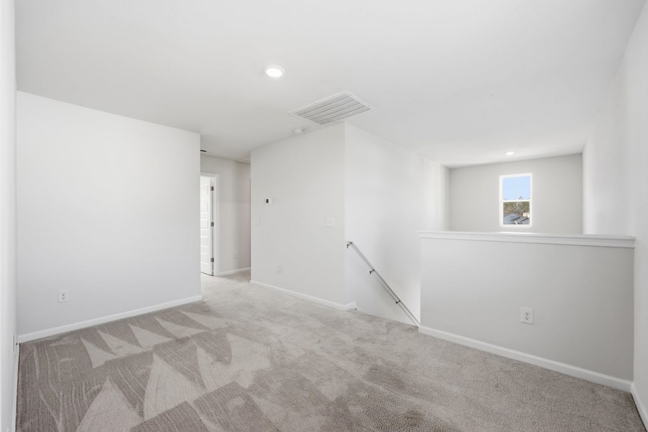 700 Dusty Pine Way Photo 24