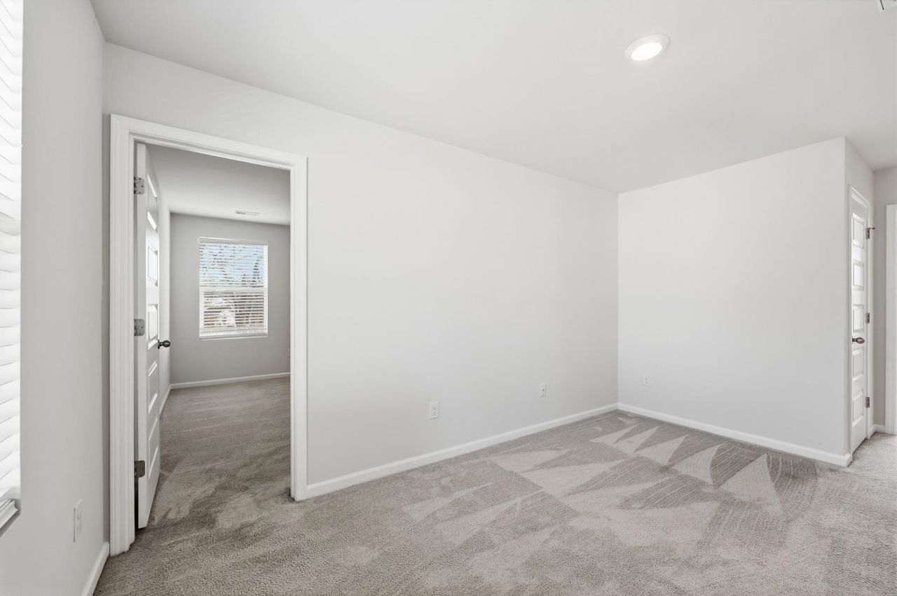 700 Dusty Pine Way Photo 28