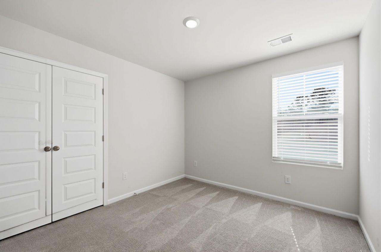 700 Dusty Pine Way Photo 35