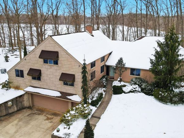 3000 S Sunderland Road, Lima, OH 45806