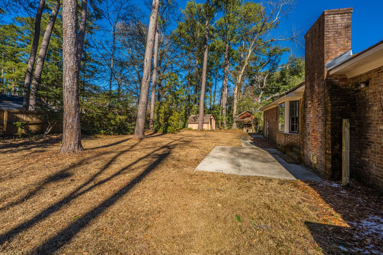 105 Chalcott Place Photo 42