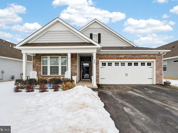 203 CONGRESSIONAL COURT, MOORESTOWN, NJ 08057