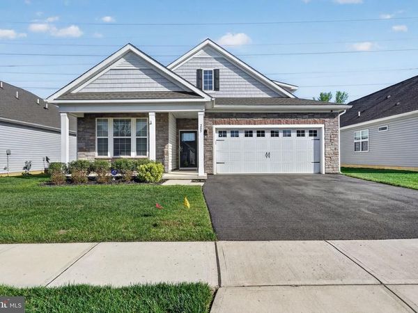 203 CONGRESSIONAL COURT, MOORESTOWN, NJ 08057