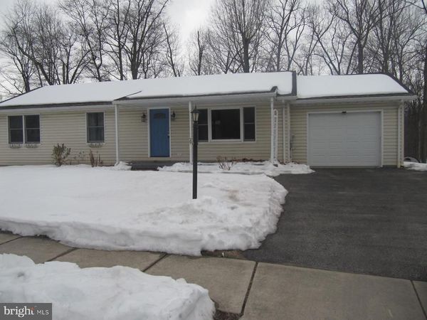 29 CHINKAPIN DRIVE , NEW OXFORD, PA 17350