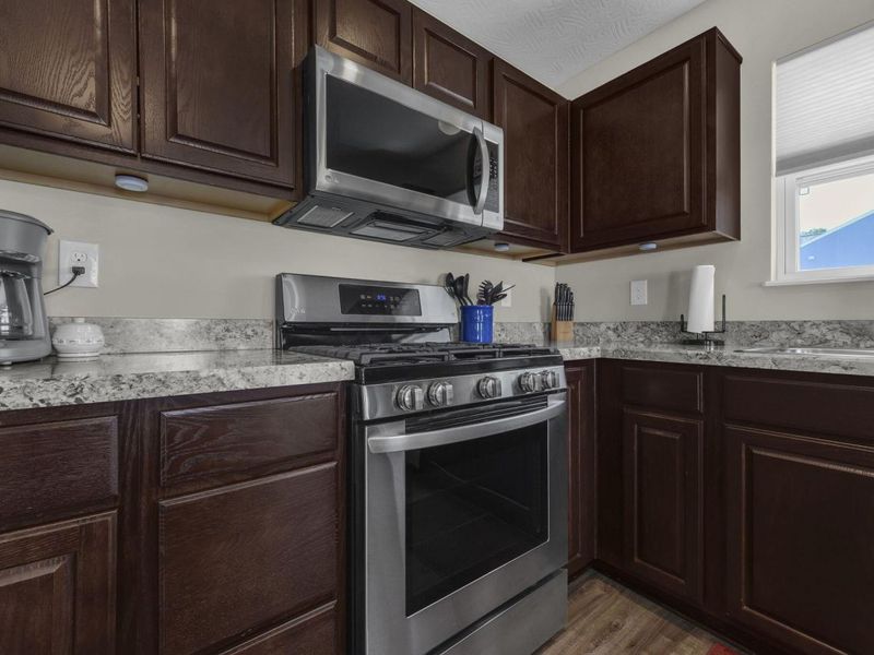 249 Mannaseh Drive W, Granville, OH 43023 Photo 19