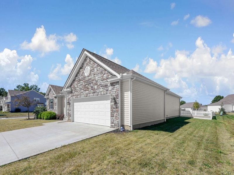 249 Mannaseh Drive W, Granville, OH 43023 Photo 4