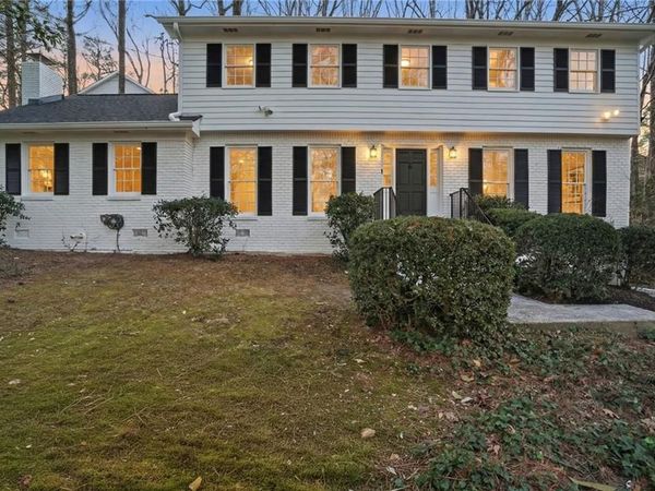 4040 Candler Lake West NE, Atlanta, GA 30319