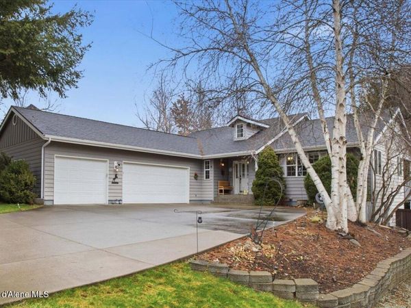 2744 N WHITE PINES DR, Coeur d'Alene, ID 83815